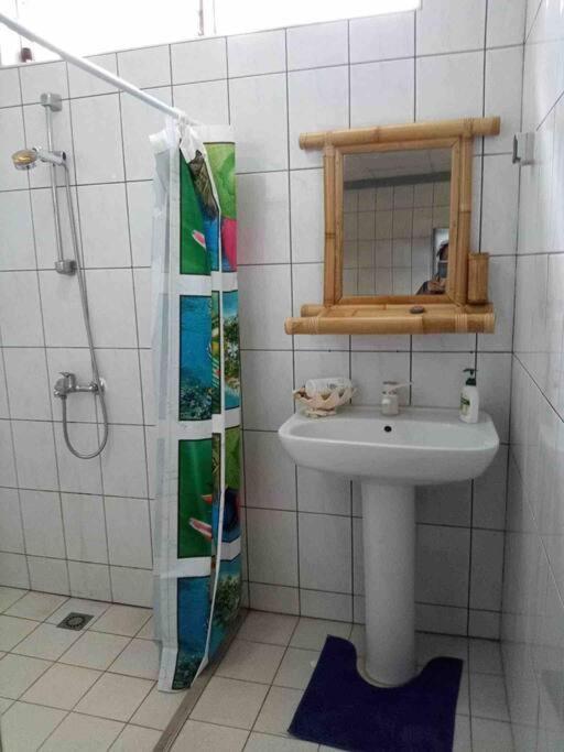 פארה Meri Lodge Huahine מראה חיצוני תמונה
