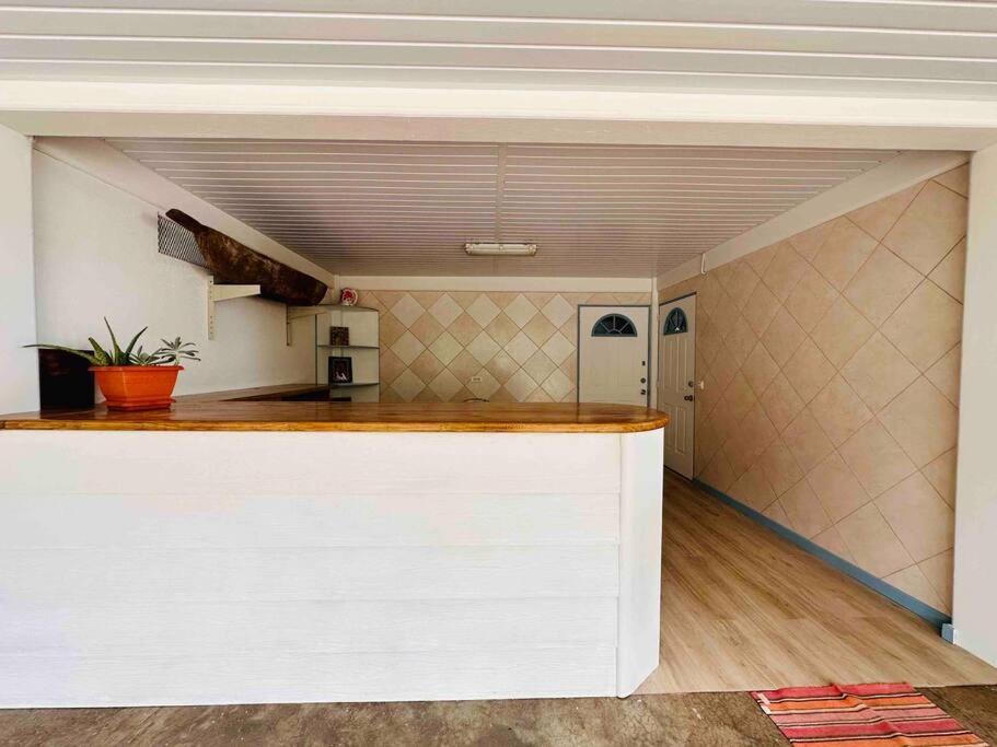 פארה Meri Lodge Huahine מראה חיצוני תמונה